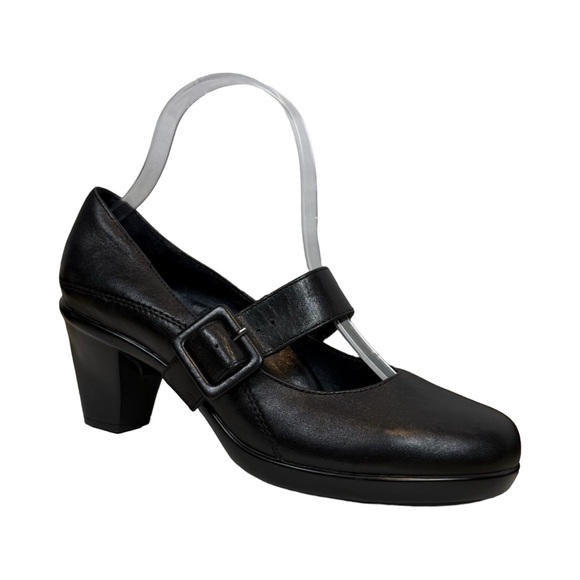 Umberto Raffini Shoes - Umberto Raffini Womens Black Leather Mary Jane
Heels Pumps Size 39 EU